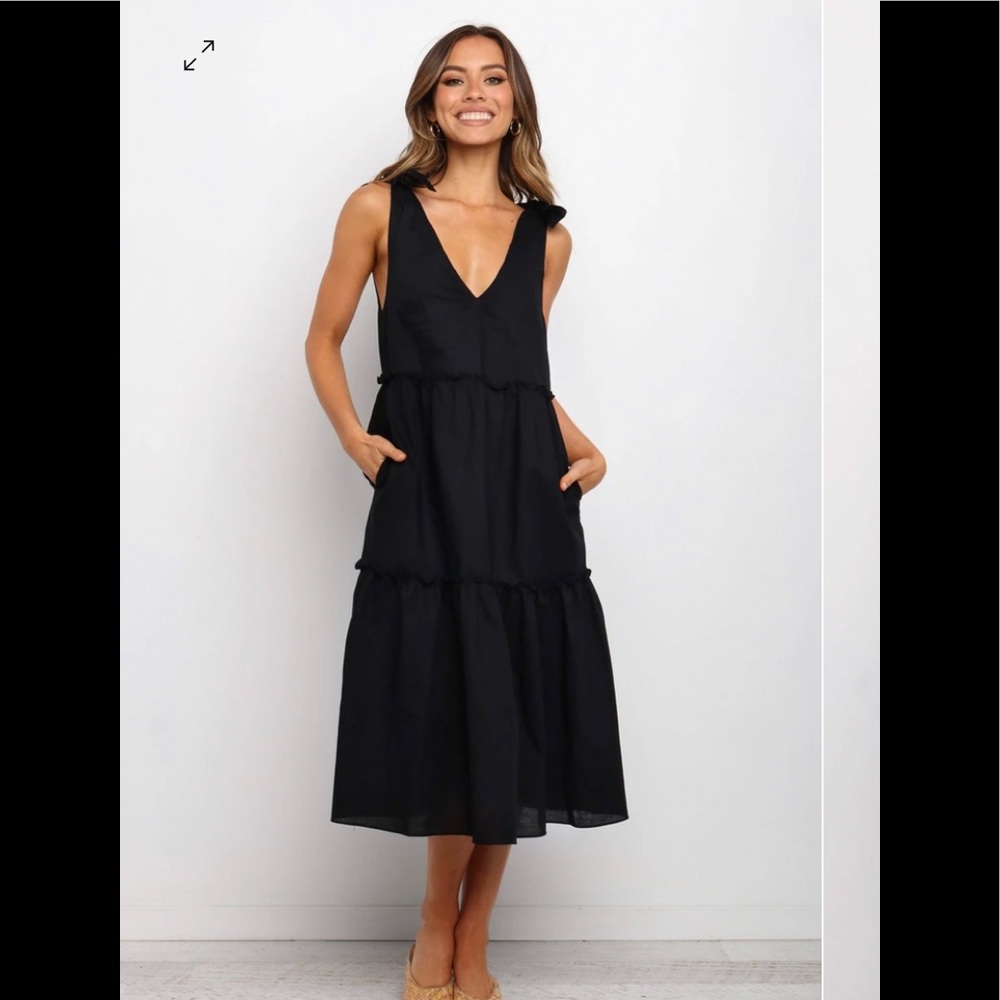 Black midi dress